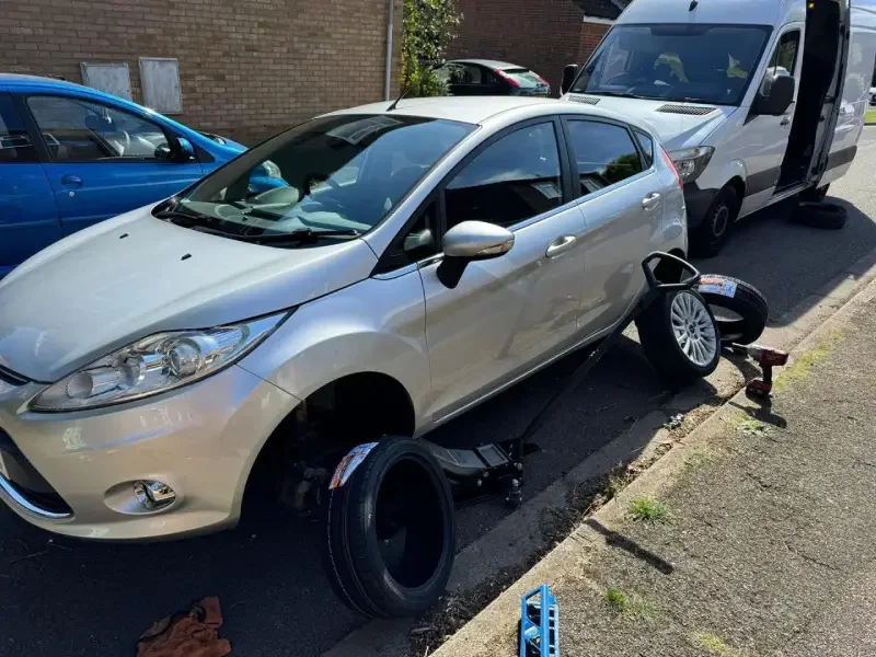 new-tyre-supply-all-brands-mobile-fitting.webp